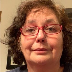 Meet your Posher, Karin